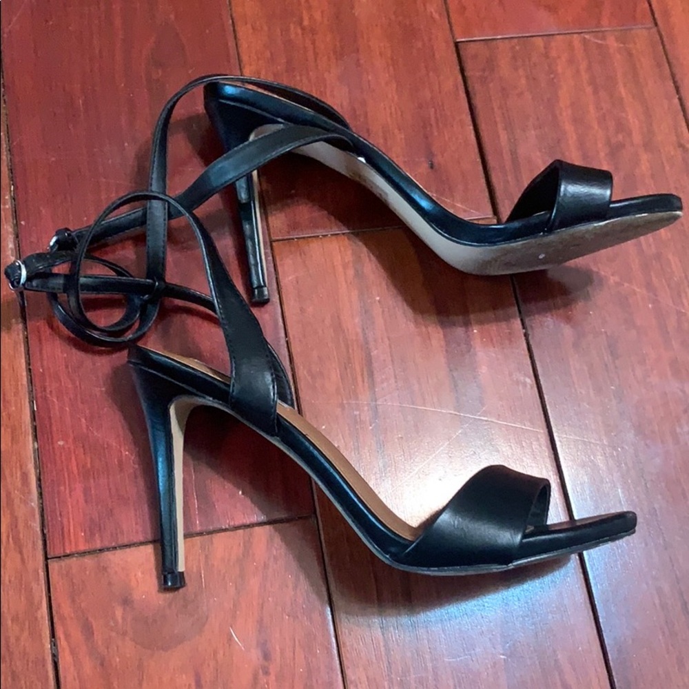 Steve Madden 10 Black Shoes